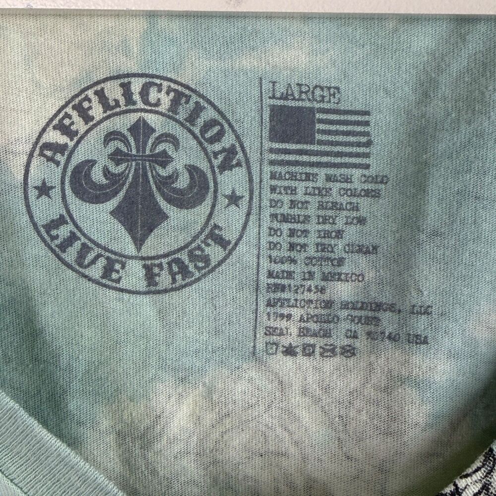 Affliction Women's Graphic Chandler T-Shirt Short Sleeve Large Y2K NEW - Picture 6 of 7